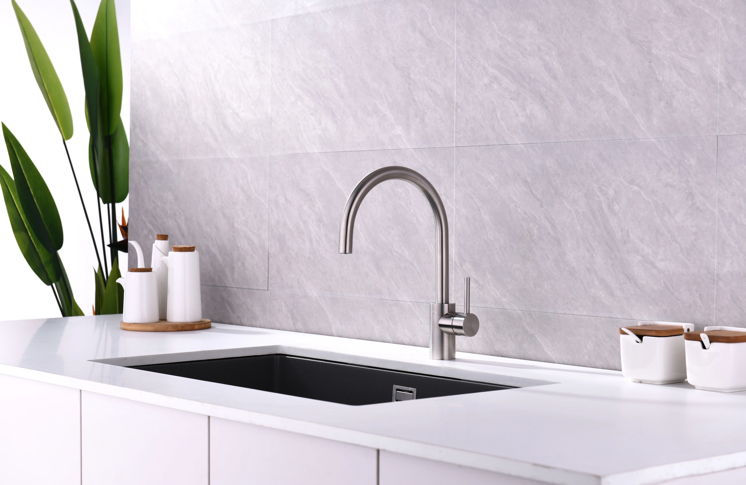 C1-EK192 kitchen faucet in a kitchen setting, application reference rather than a customer installation